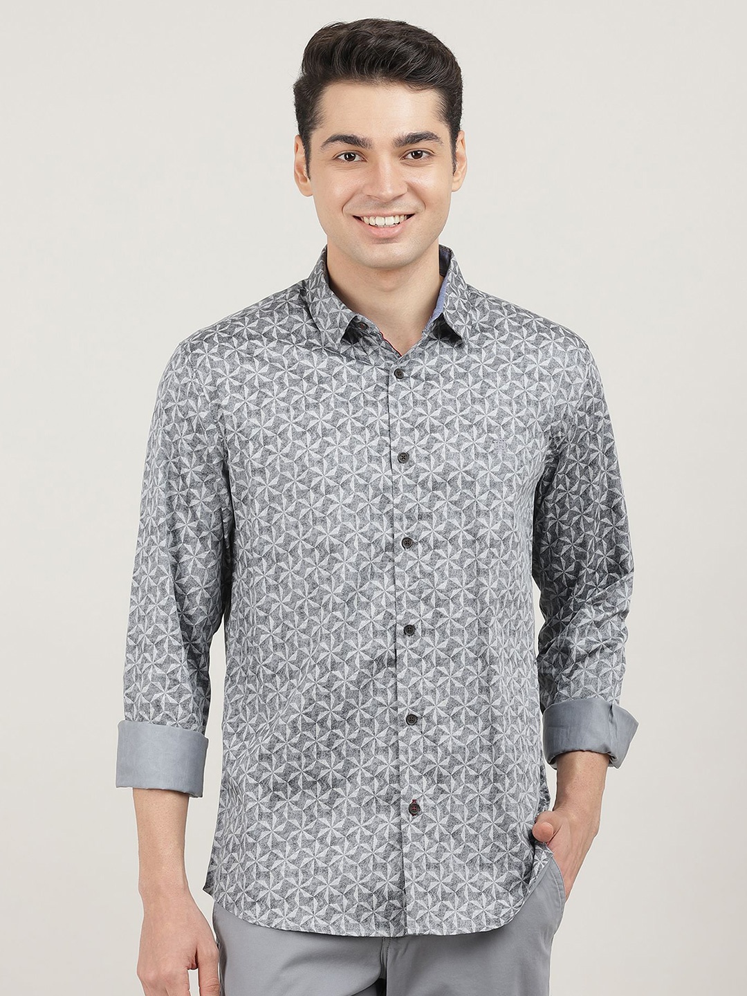 

DRAGON HILL Men Classic Slim Fit Opaque Printed Casual Shirt, Grey