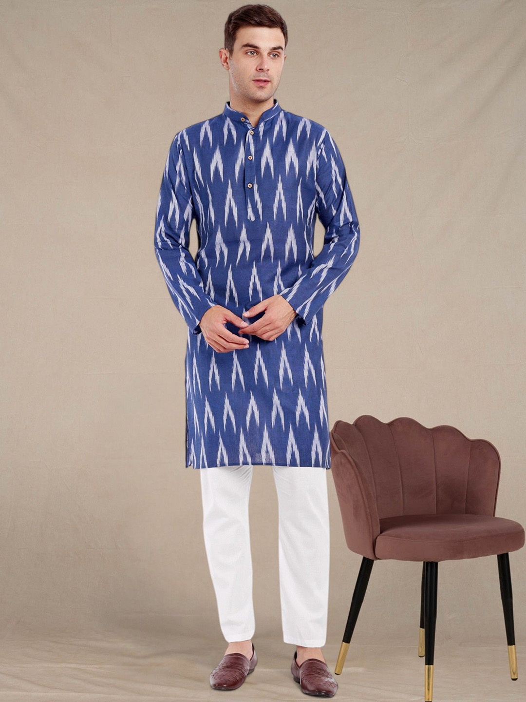 

SKAVIJ Men Printed Regular Pure Cotton Kurta with Pyjamas, Navy blue