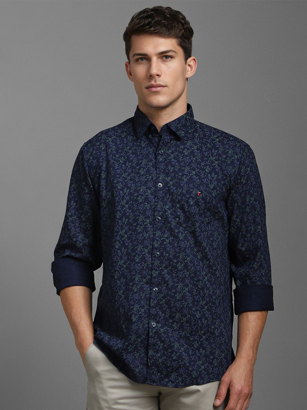 

Louis Philippe Sport Men Slim Fit Floral Opaque Printed Casual Shirt, Navy blue