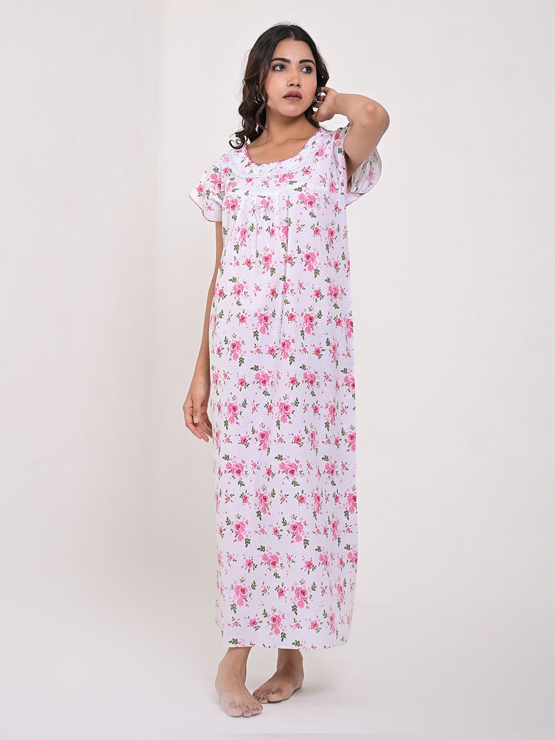 

Apratim Women Floral Printed Pure Cotton Maxi Nightdress, Pink