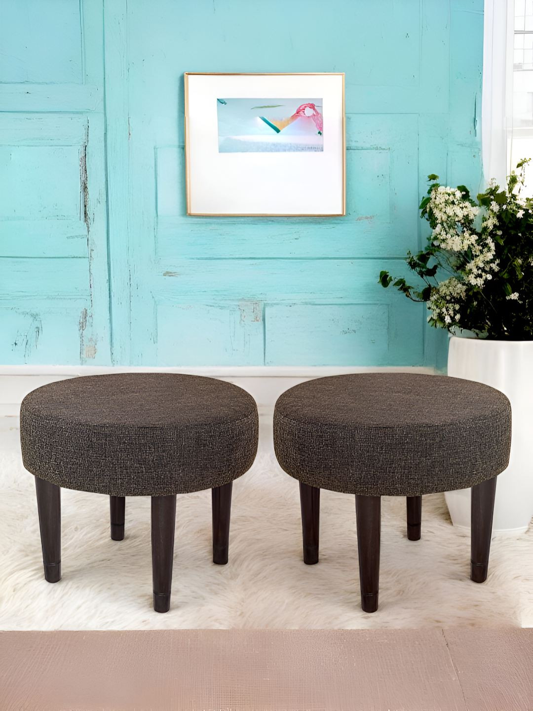 

Ikiriya 2-Pcs Brown Wooden Round Stools