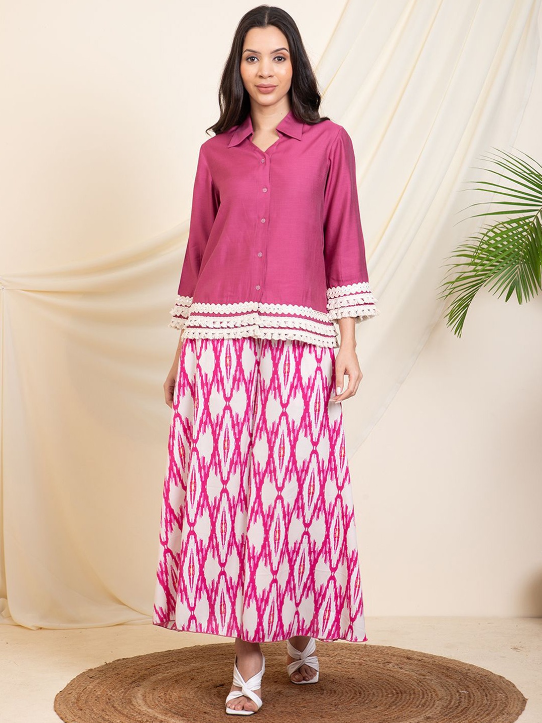 

DEEBACO Shirt With Printed Sharara Co-Ords, Magenta