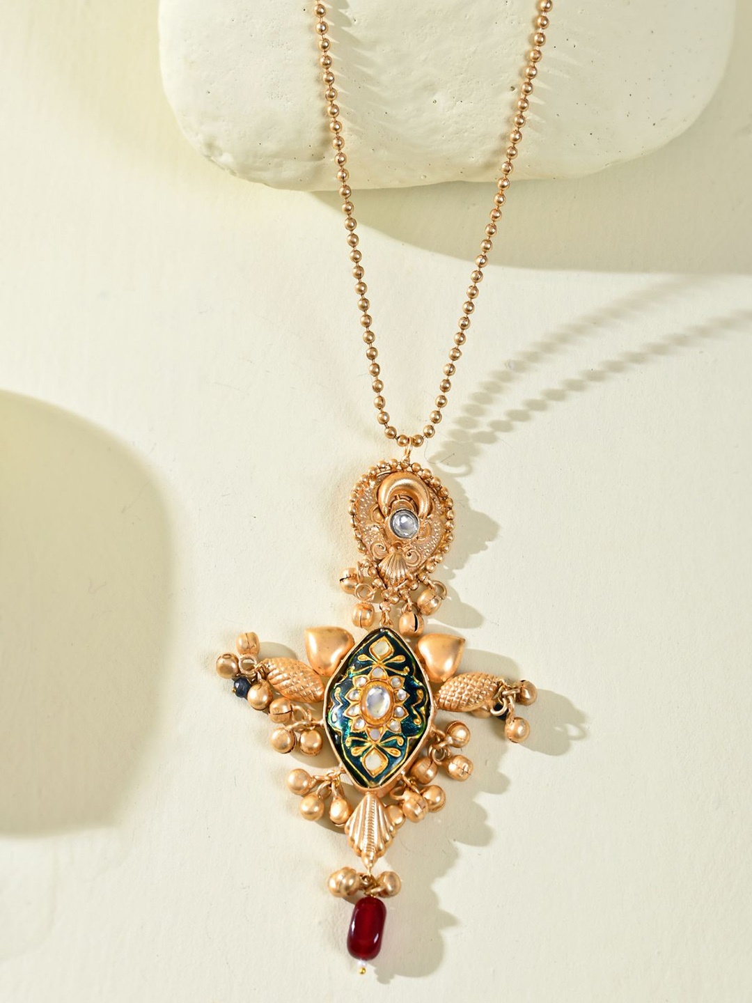 

DASTOOR Gold Plated Designer Pendant Necklace