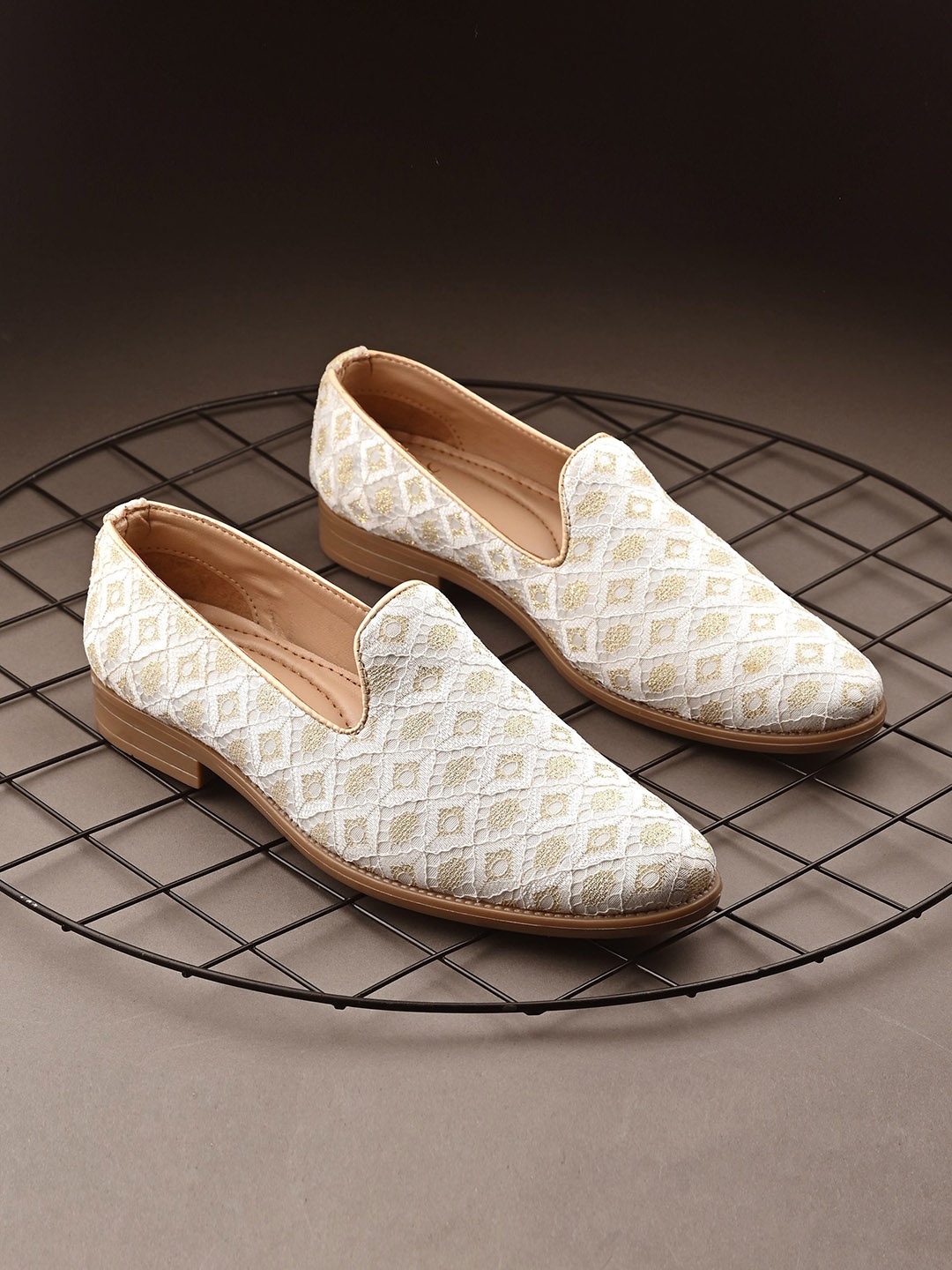 

House of Pataudi Men Woven Design Slip On Mojaris, Beige