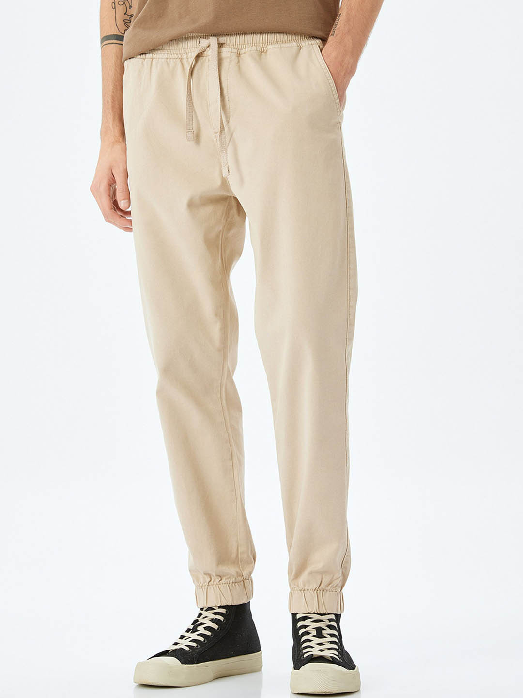 

Koton Men Mid-Rise Regular Fit Joggers Trousers, Beige