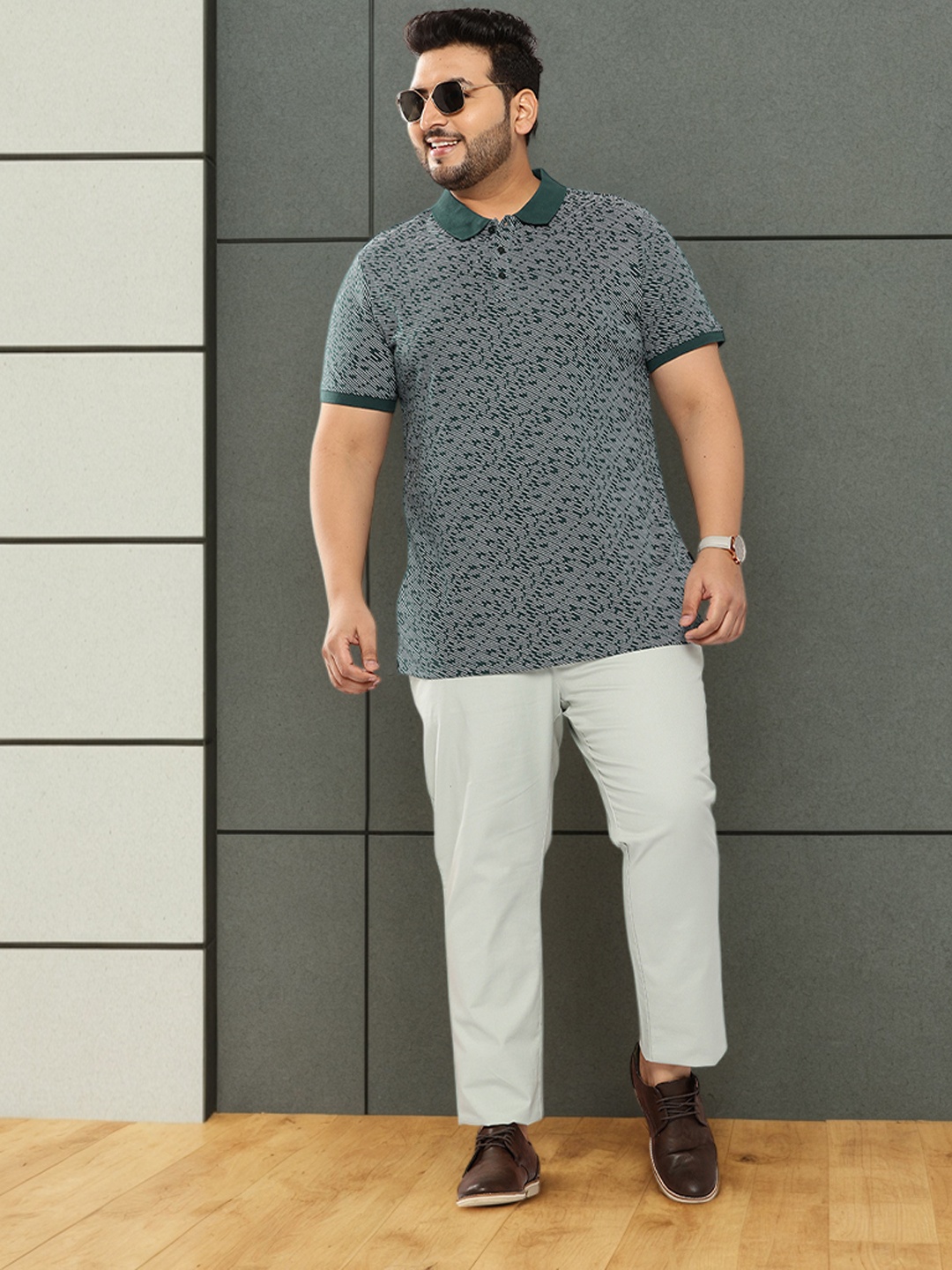 

Sztori Plus Size Printed Polo Collar Pure Cotton T-shirt, Green