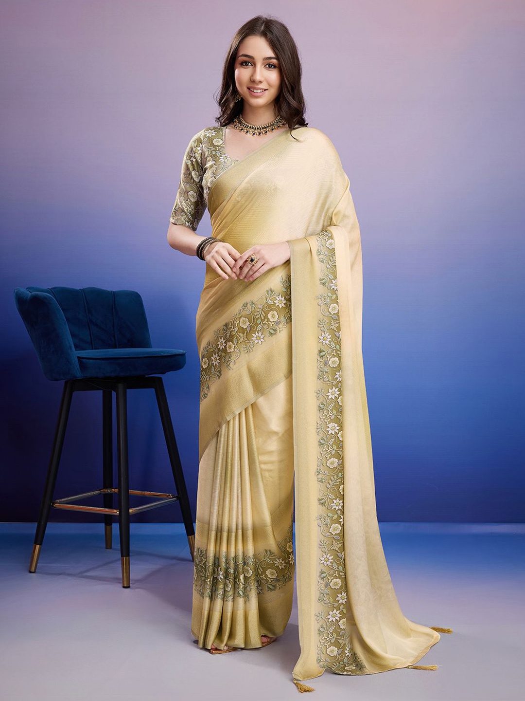 

Rekha Maniyar Floral Pure Crepe Heavy Work Block Print Saree, Yellow