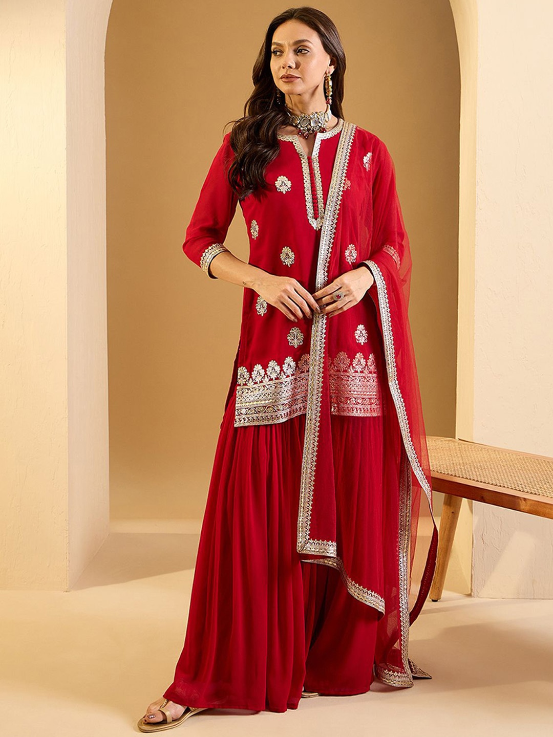 

Inddus Women Floral Embroidered Regular Kurta with Sharara & With Dupatta, Red