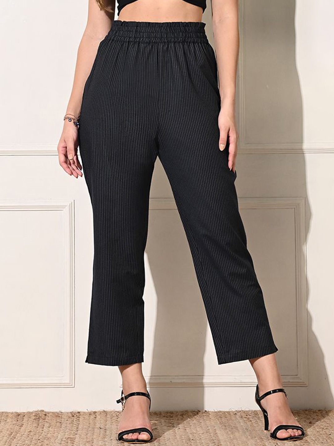 

DECKEDUP Women Striped Relaxed Trousers, Black