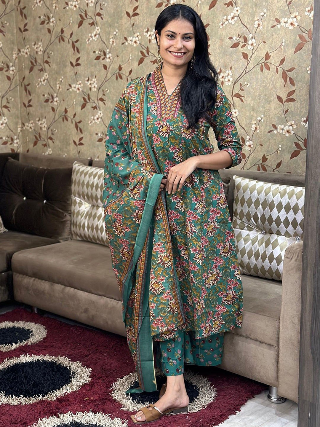 

Anni Designer Women Floral Printed V-Neck Anarkali Kurta with Palazzos & Dupatta, Green