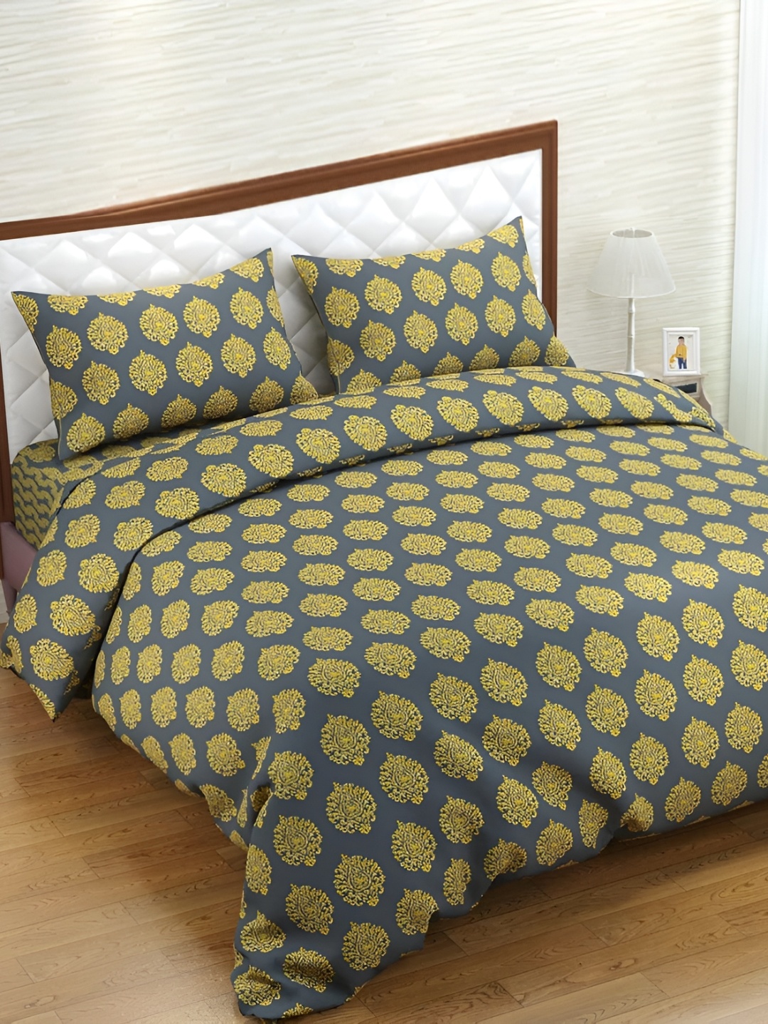 

Trance Home Linen 200TC Printed Zippered Queen Rajai Cover/Blanket Cover with 2 Pillow Covers, Grey