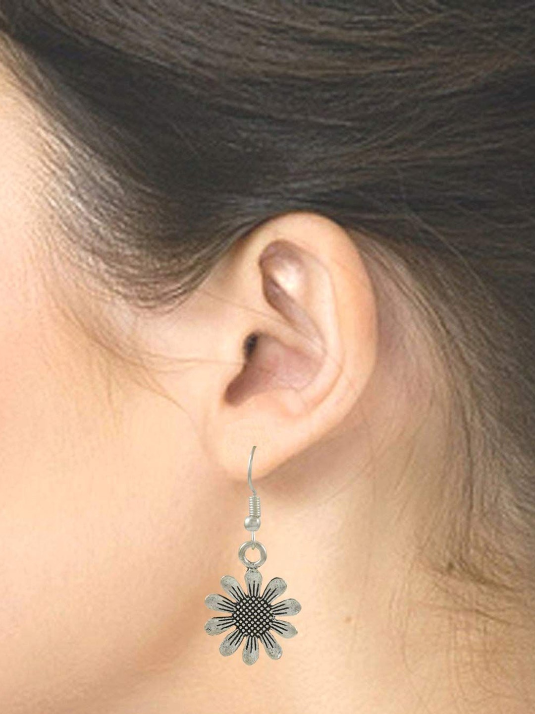 

HIGH TRENDZ Contemporary Drop Earrings, Silver