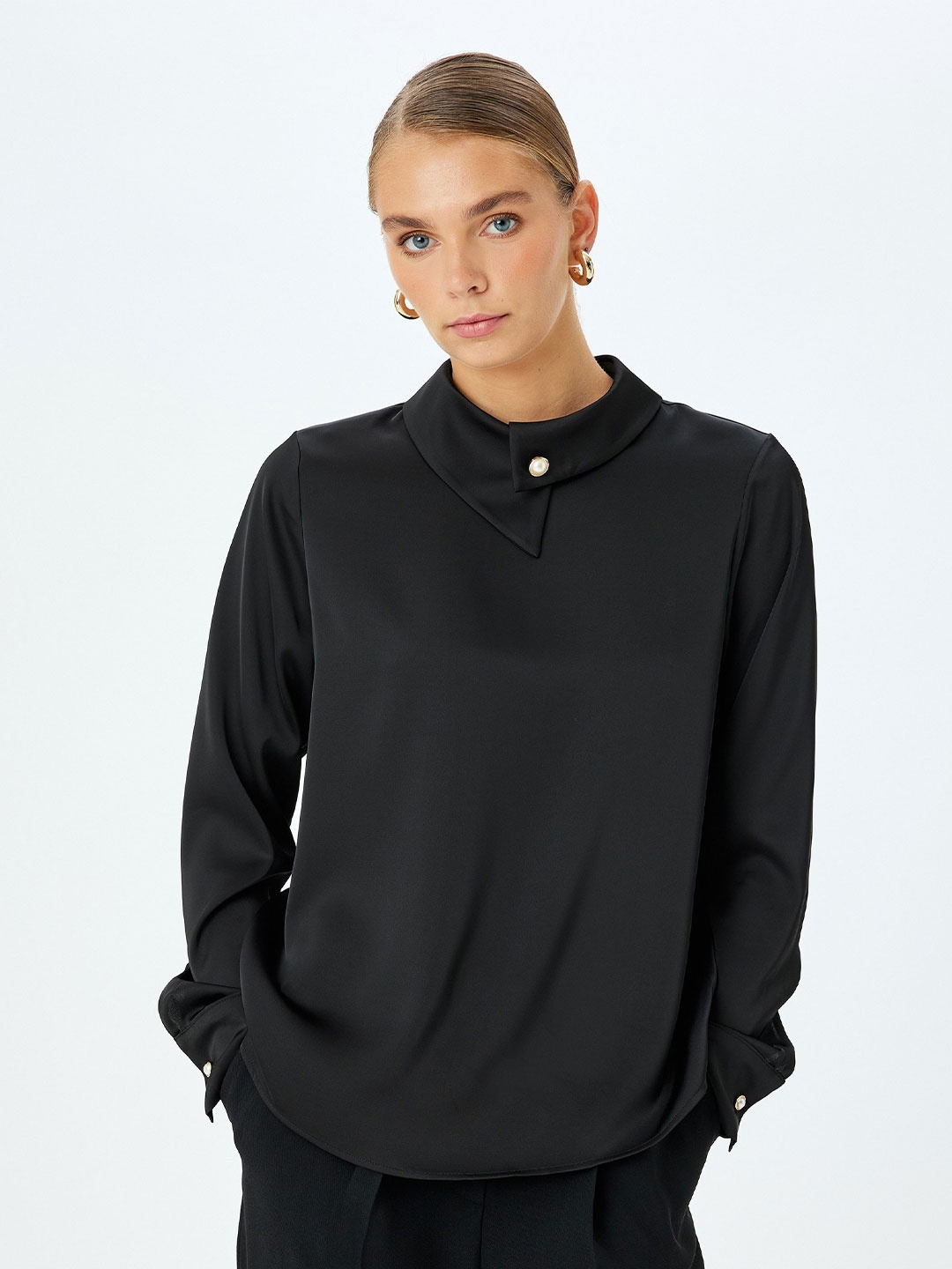 

Koton Women High Neck Long Sleeves Regular Top, Black