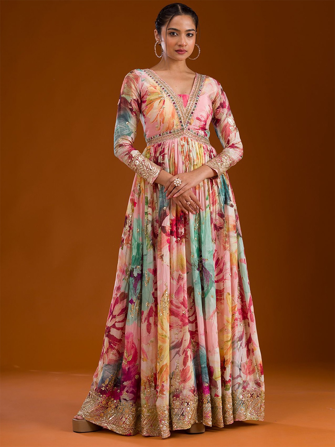 

Koskii Women Floral Printed Regular Kurta with Trousers & With Dupatta, Pink