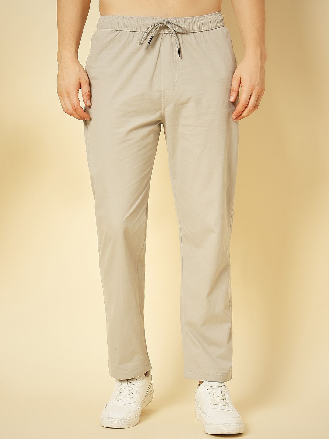 

ENSPYR Men Regular Fit Trousers, Grey