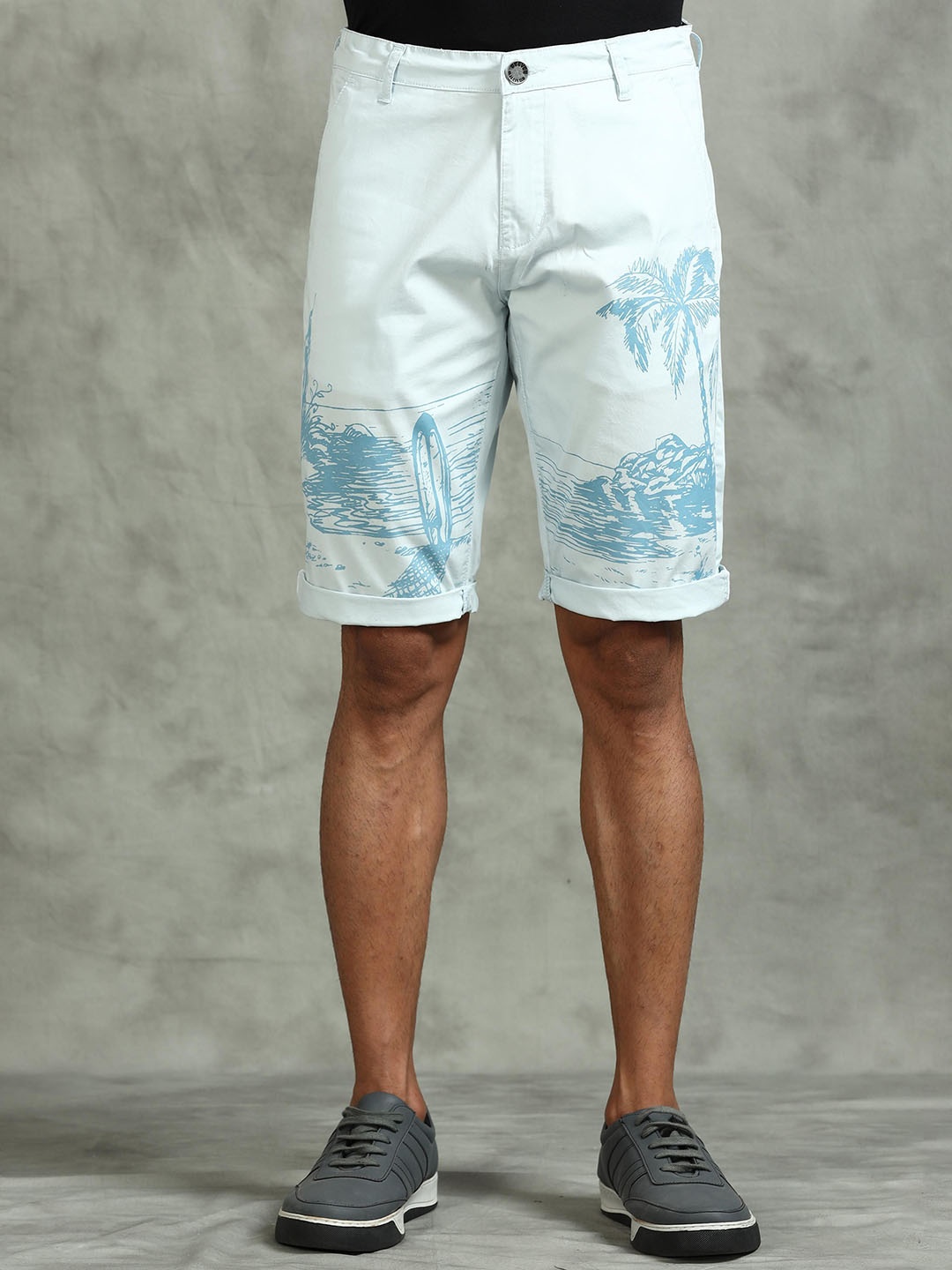 

beevee Men Printed Mid-Rise Shorts, Blue