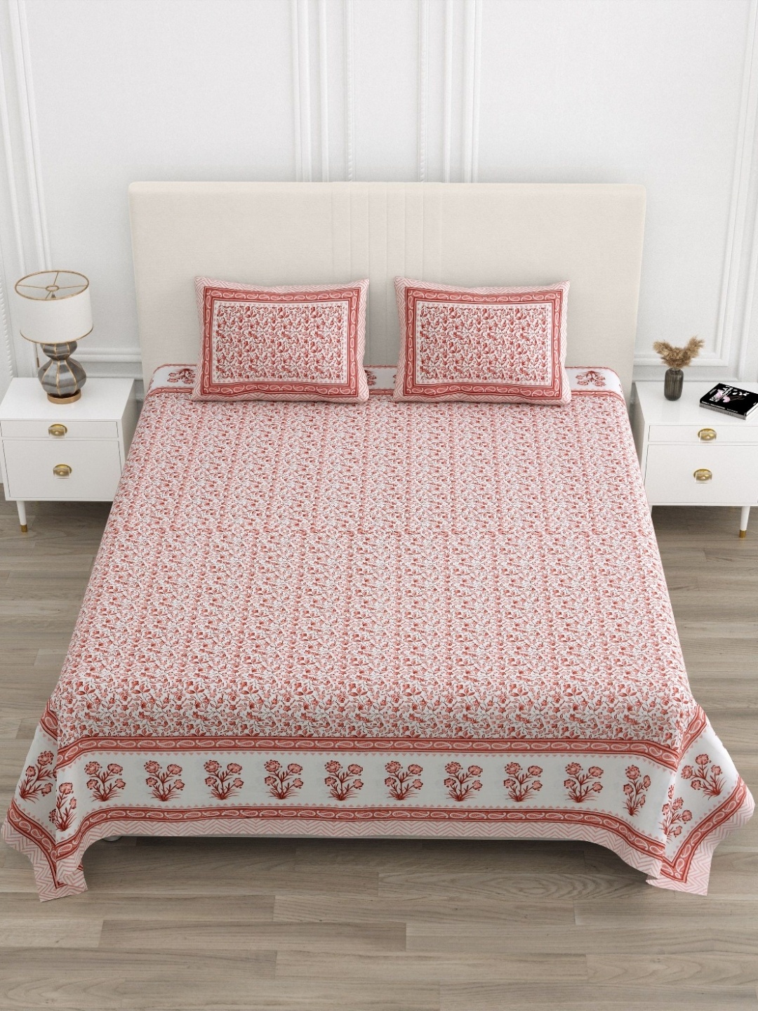 

Jinaya's Peach Coloured Ethnic Motifs 210 TC Pure Cotton King Bedsheet Set 2.28 m x 2.74 m