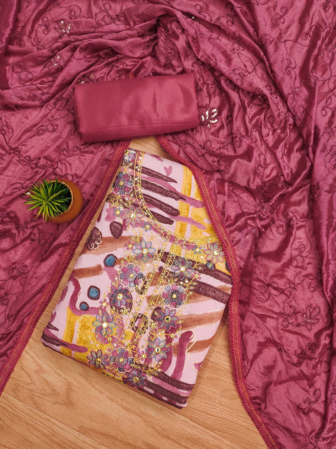 

KALINI Printed Unstitched Dress Material, Pink