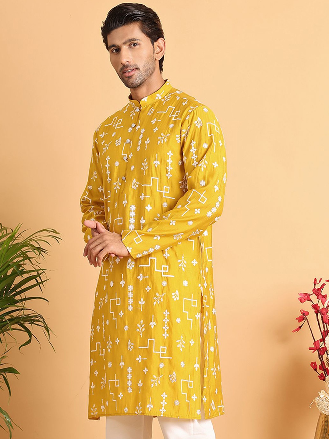 

Jompers Men Floral Embroidered Sequinned Kurta, Mustard