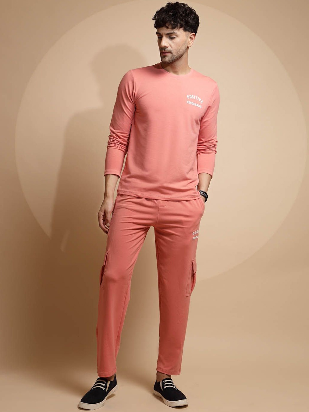 

Global Republic Long Sleeves T-Shirt With Trousers, Pink