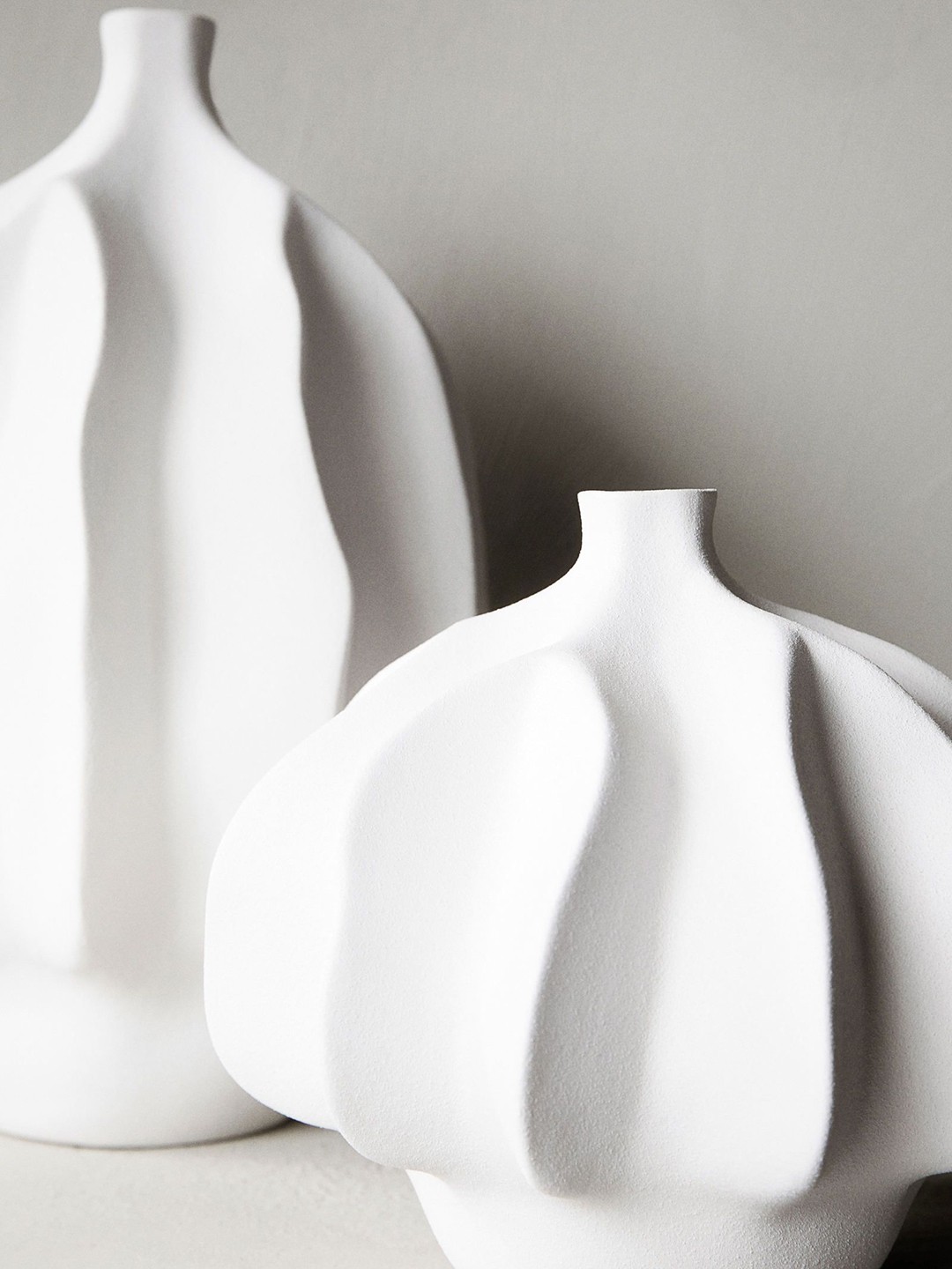 

H&M Stoneware Vase, White