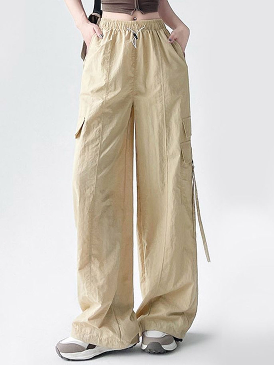 

LULU & SKY Women High-Rise Parallel Trousers, Khaki