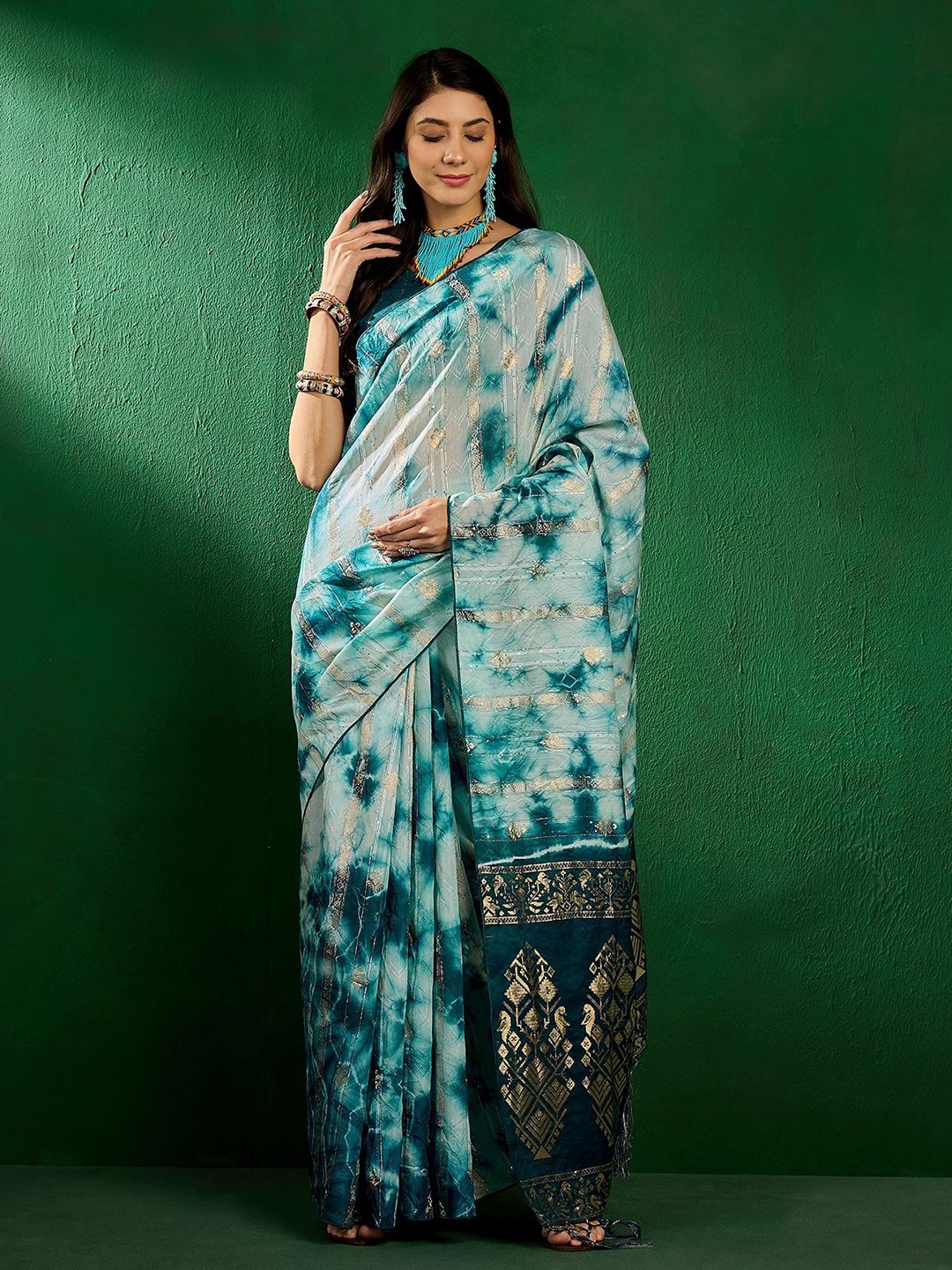 

Suha Woven Design Zari Saree, Teal