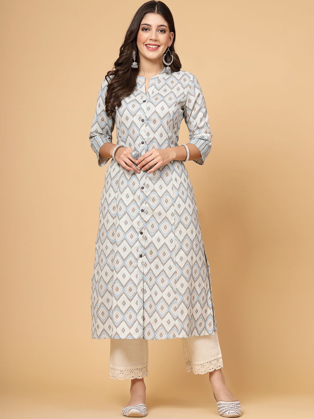 

Pistaa Women Floral Printed Gotta Patti Kurta, Blue