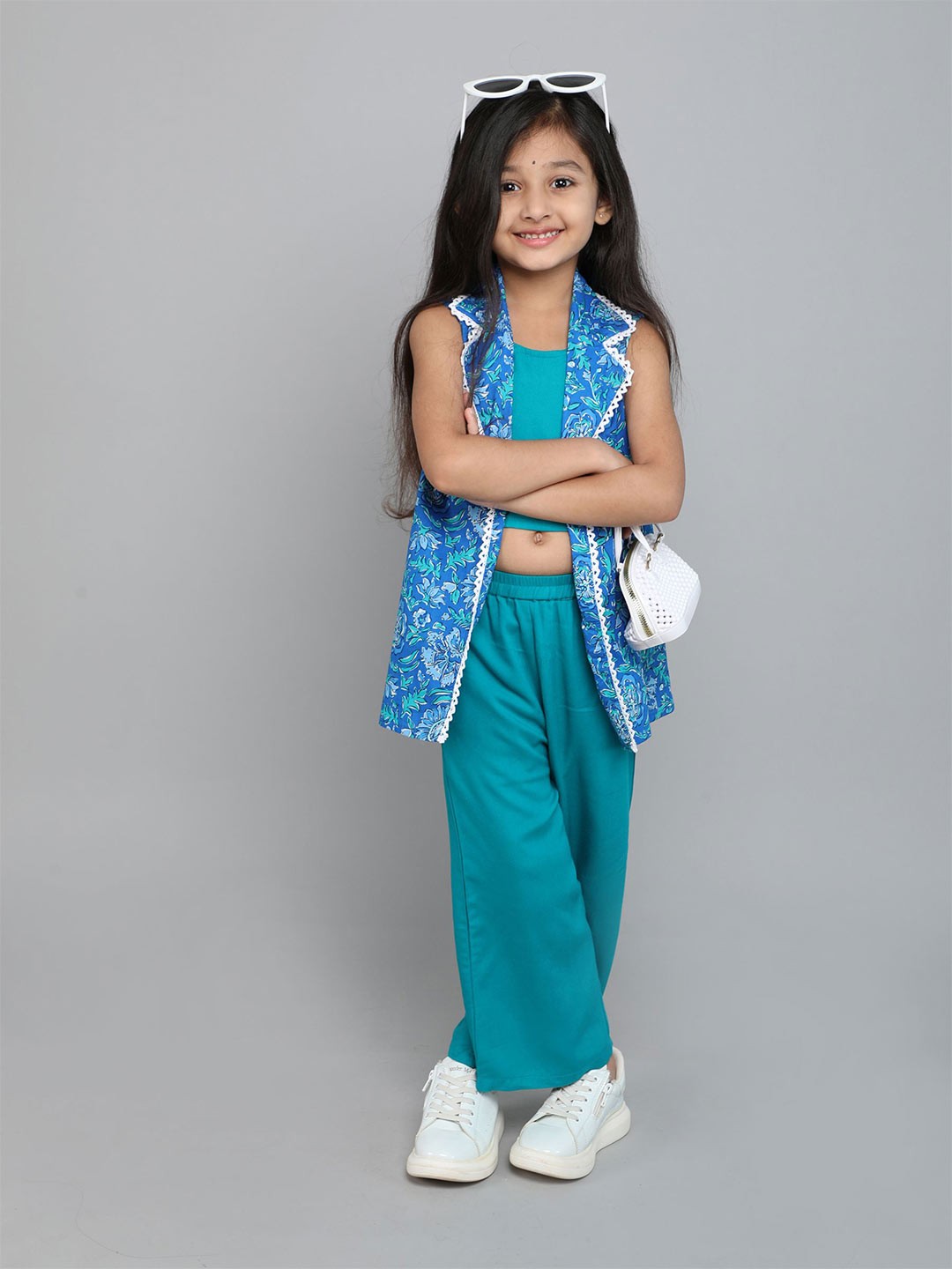

taffykids Girls Top with Trousers, Blue
