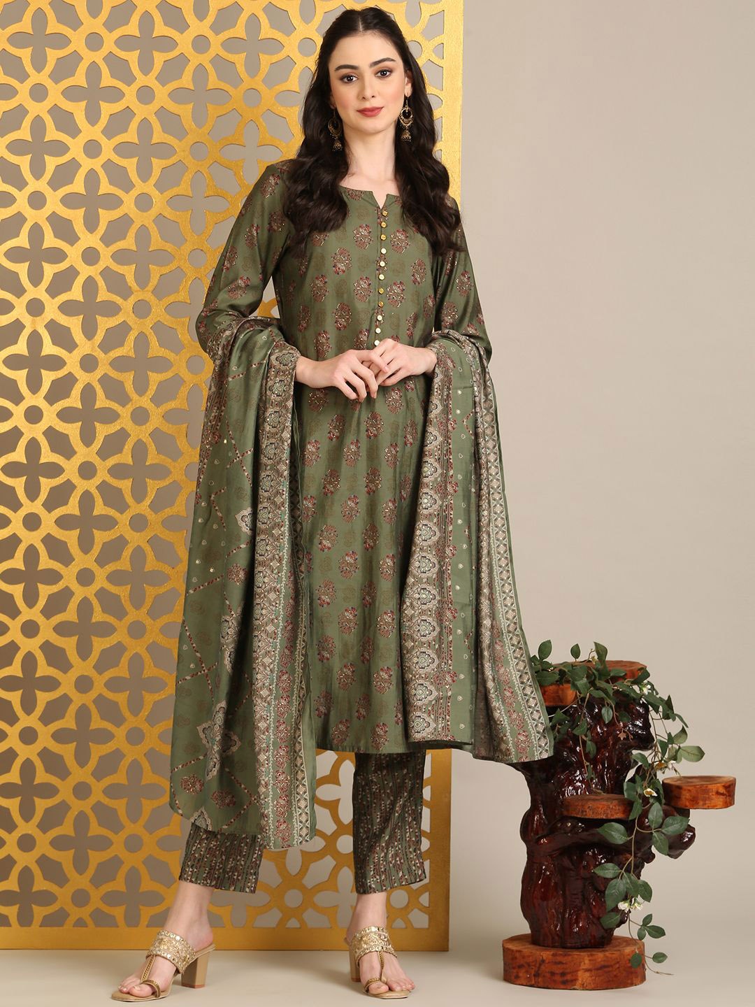 

Anouk Women Ethnic Motifs Printed Regular Kurta with Trousers & With Dupatta, Olive