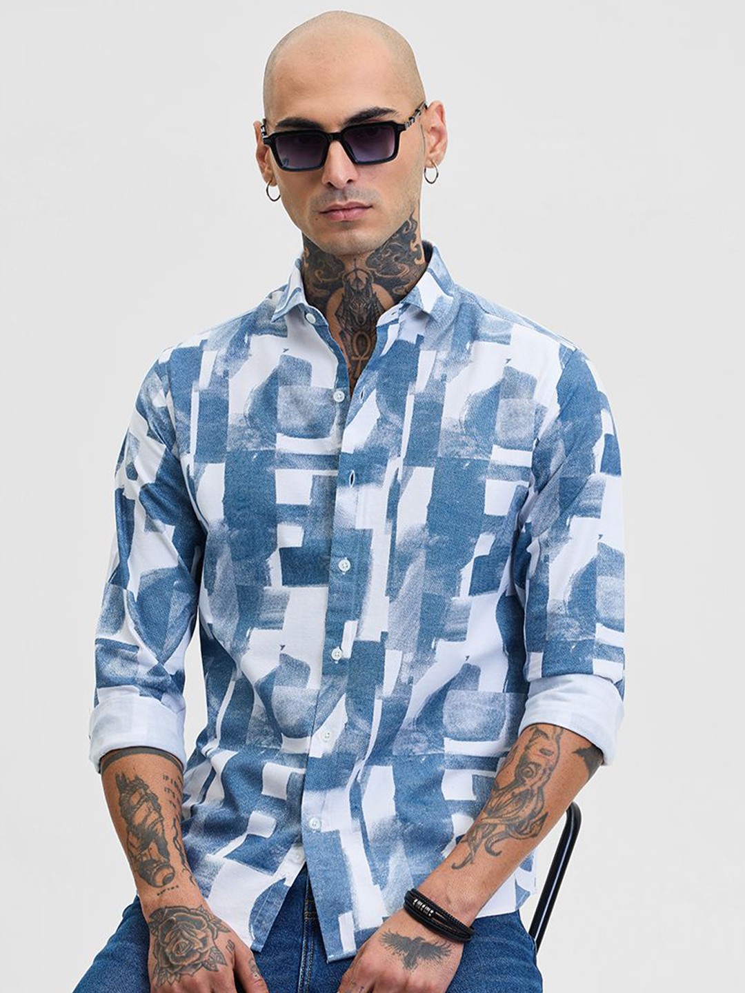 

Snitch Men Smart Slim Fit Opaque Printed Casual Shirt, Blue