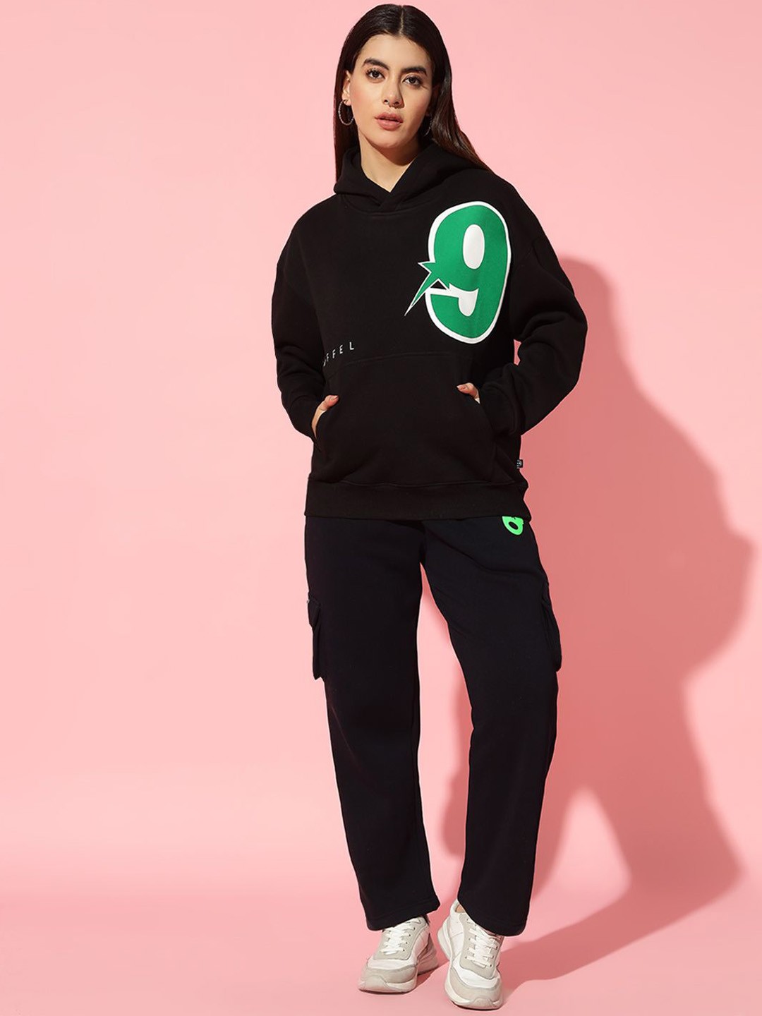 

GRIFFEL Women Printed Hooded Neck Sweatshirt With Trousers Co-Ords, Black
