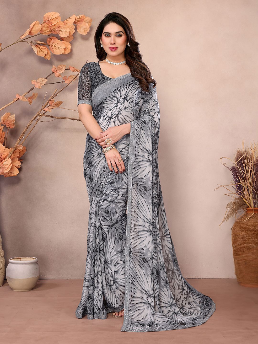 

ANAND SAREES Sequinned Pure Georgette Saree, Grey