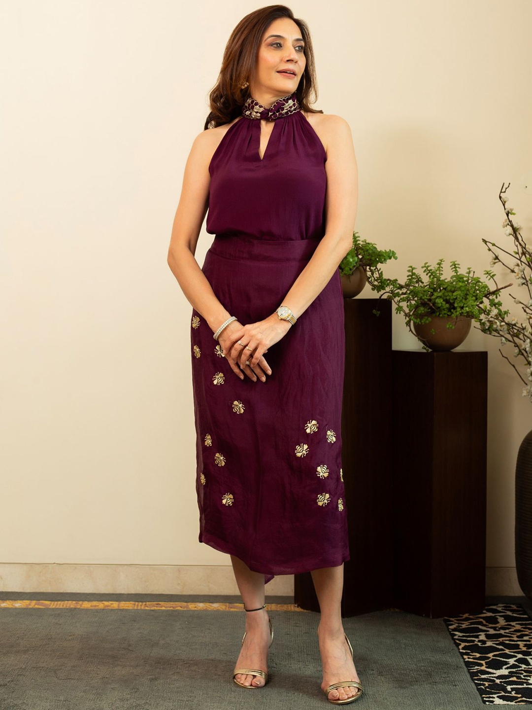 

HOUSE OF INARI Women Top with Skirt, Burgundy
