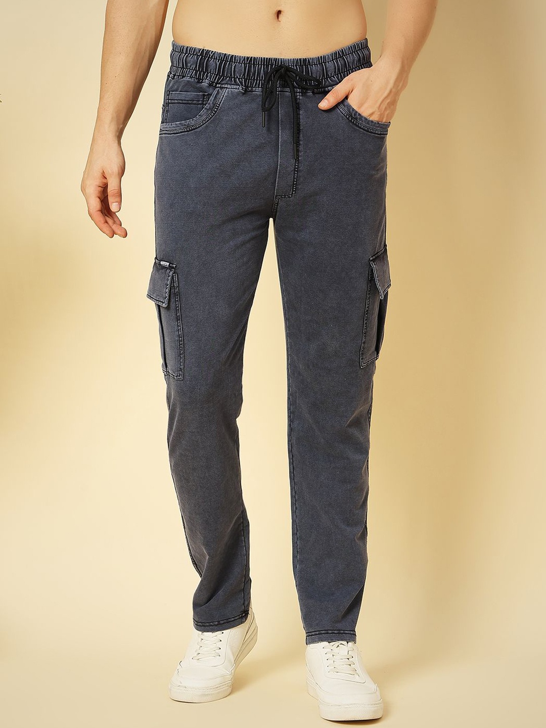 

ENSPYR Men Cotton Mid-Rise Regular Fit Cargo Track Pants, Navy blue