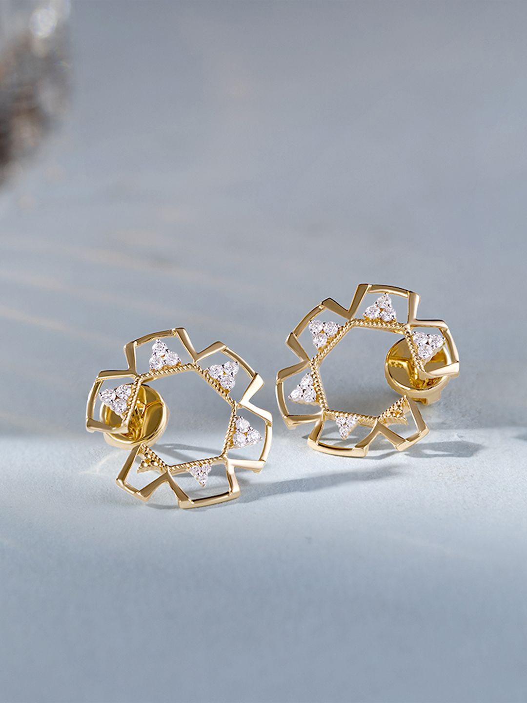 

Mia by Tanishq Women Prism Charm Gold Stud Earrings 3.51gm