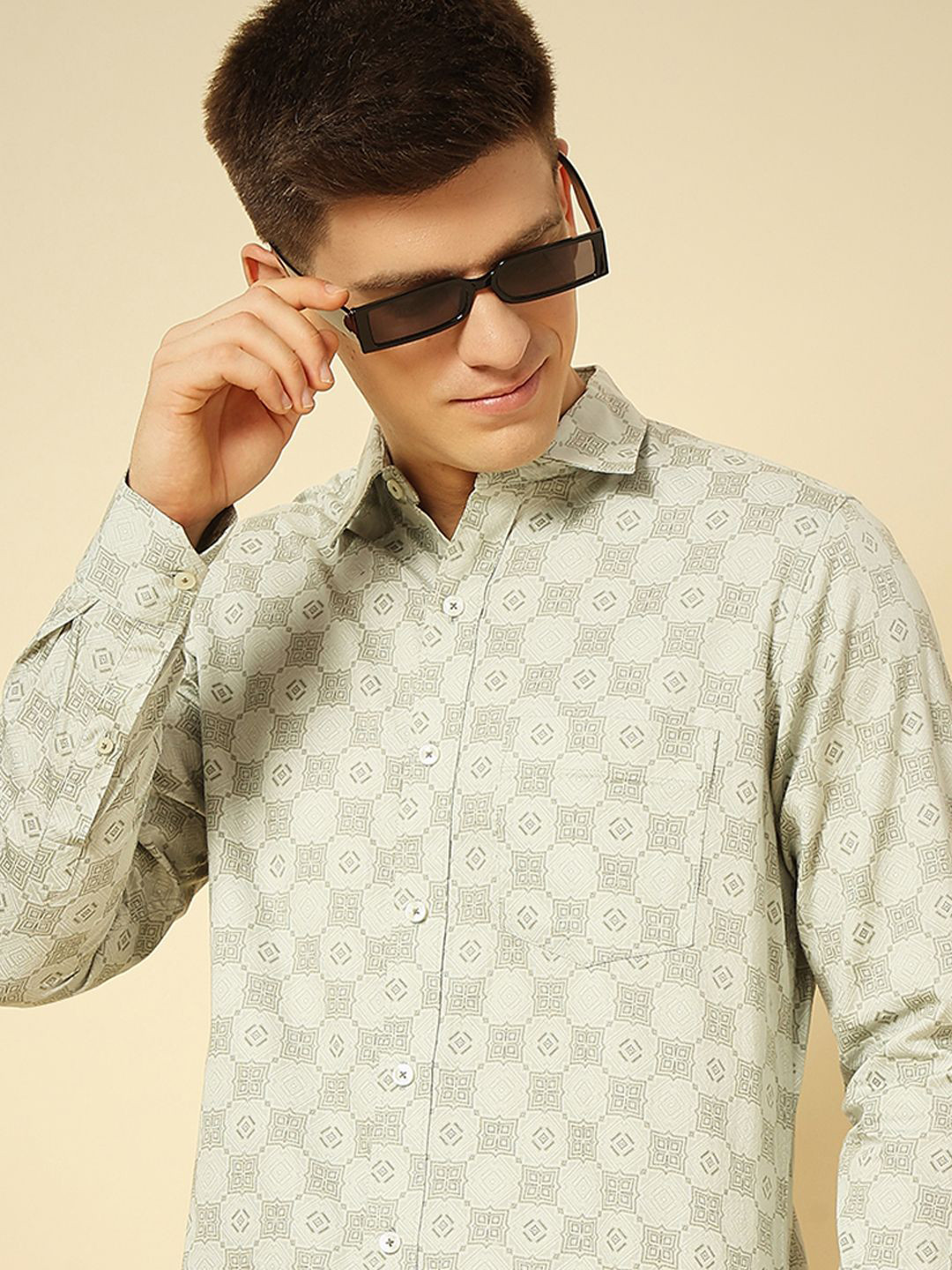 

ENSPYR Men Opaque Printed Casual Shirt, Green