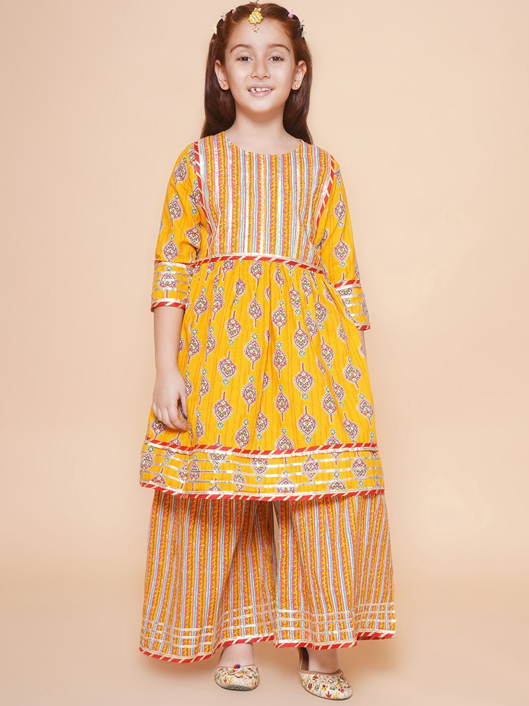 

BAESD Girls Floral Printed Regular Kurti with Sharara, Yellow