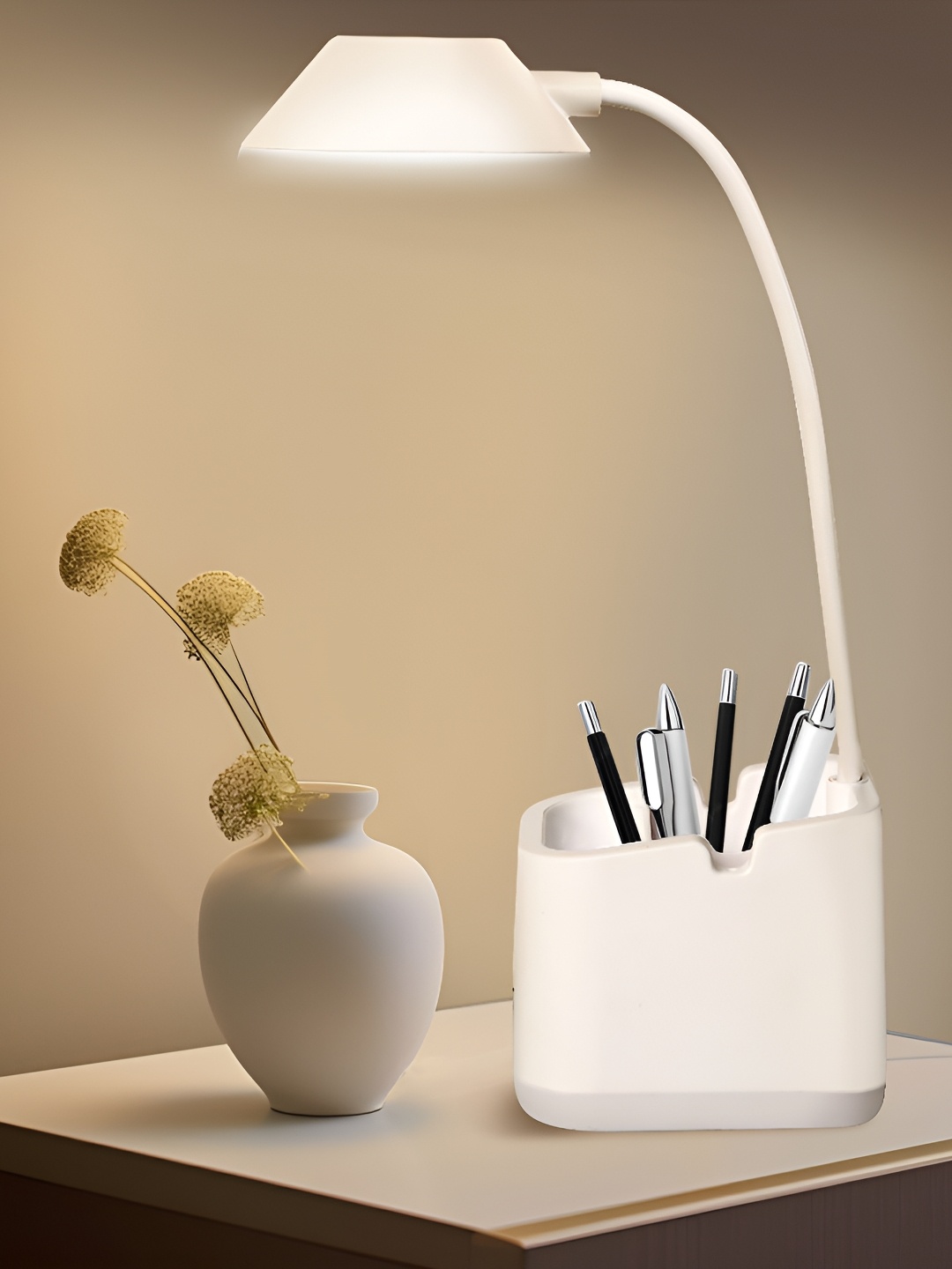 

LOIS CARON White Acrylic Contemporary Rectangle Table Lamp with Adjustable Cord
