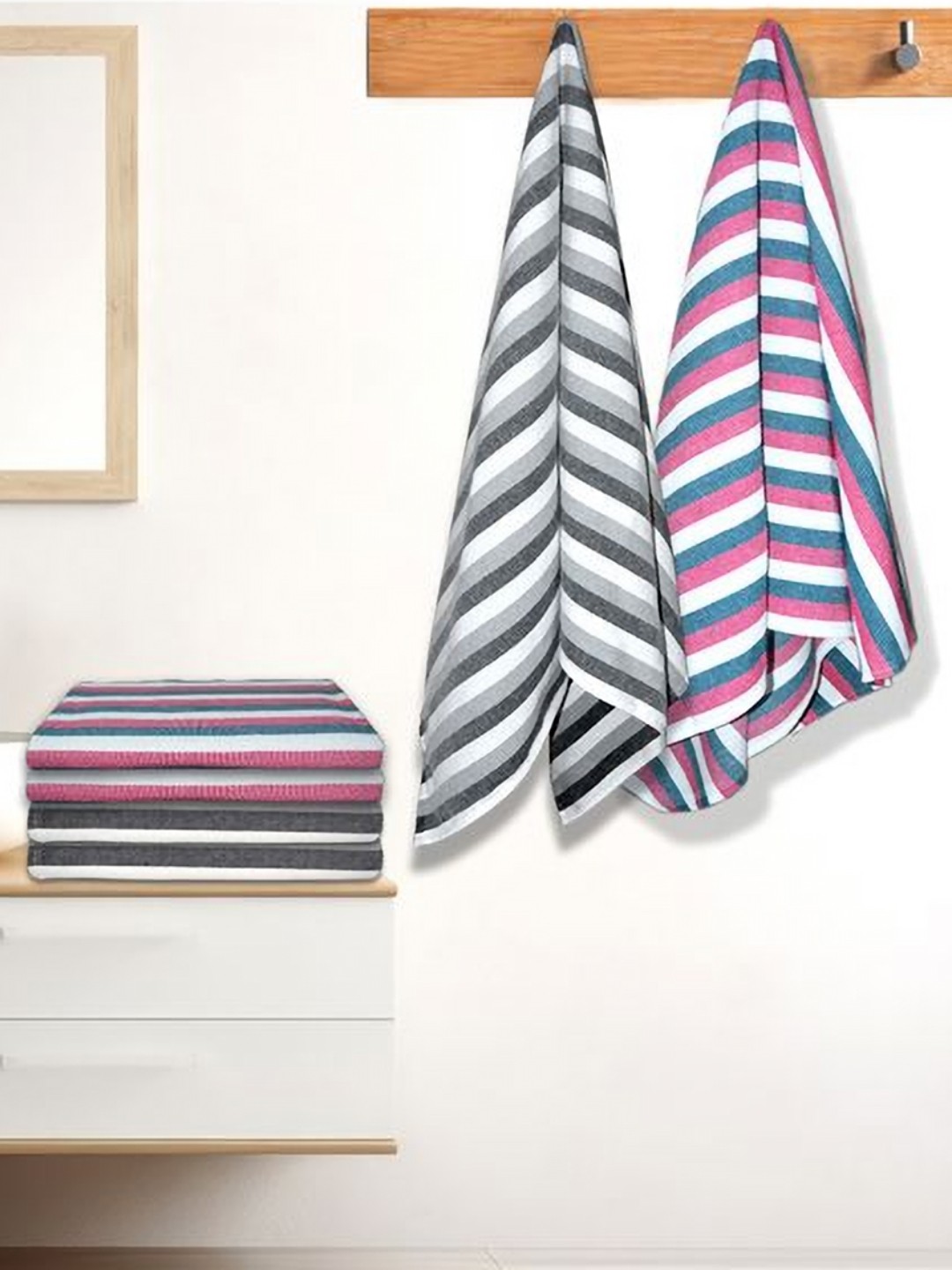 

Athom Living Pink & Black 5 Pieces Striped Cotton 210 GSM Bath Towel
