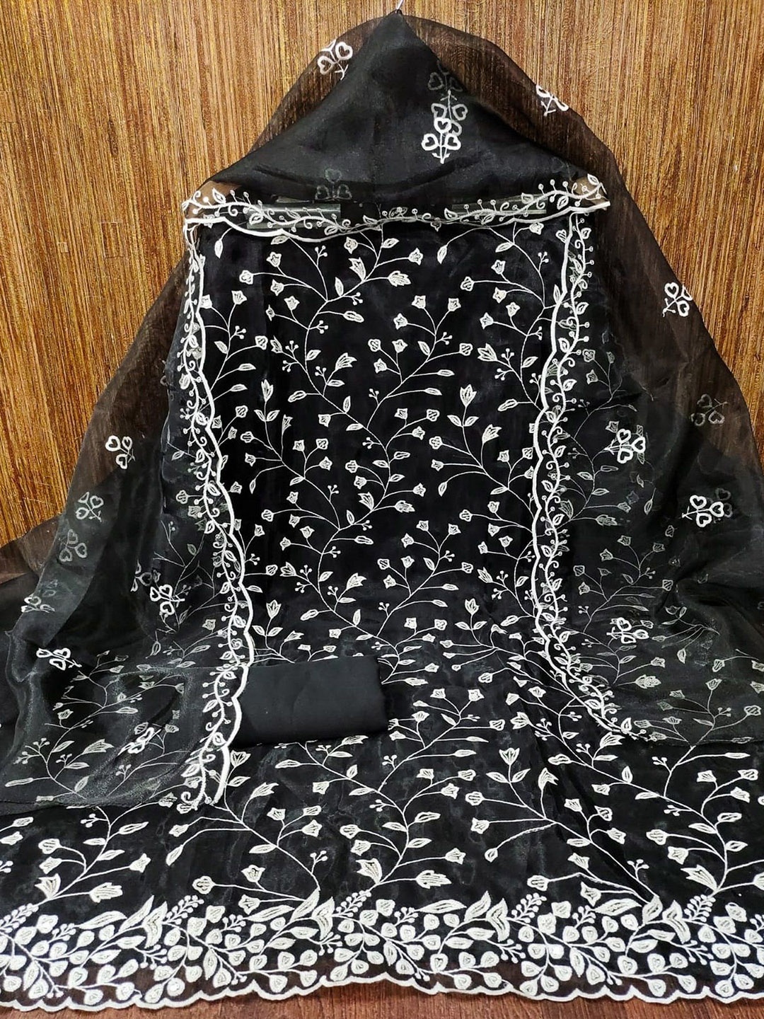 

mimi design Organza Unstitched Dress Material, Black