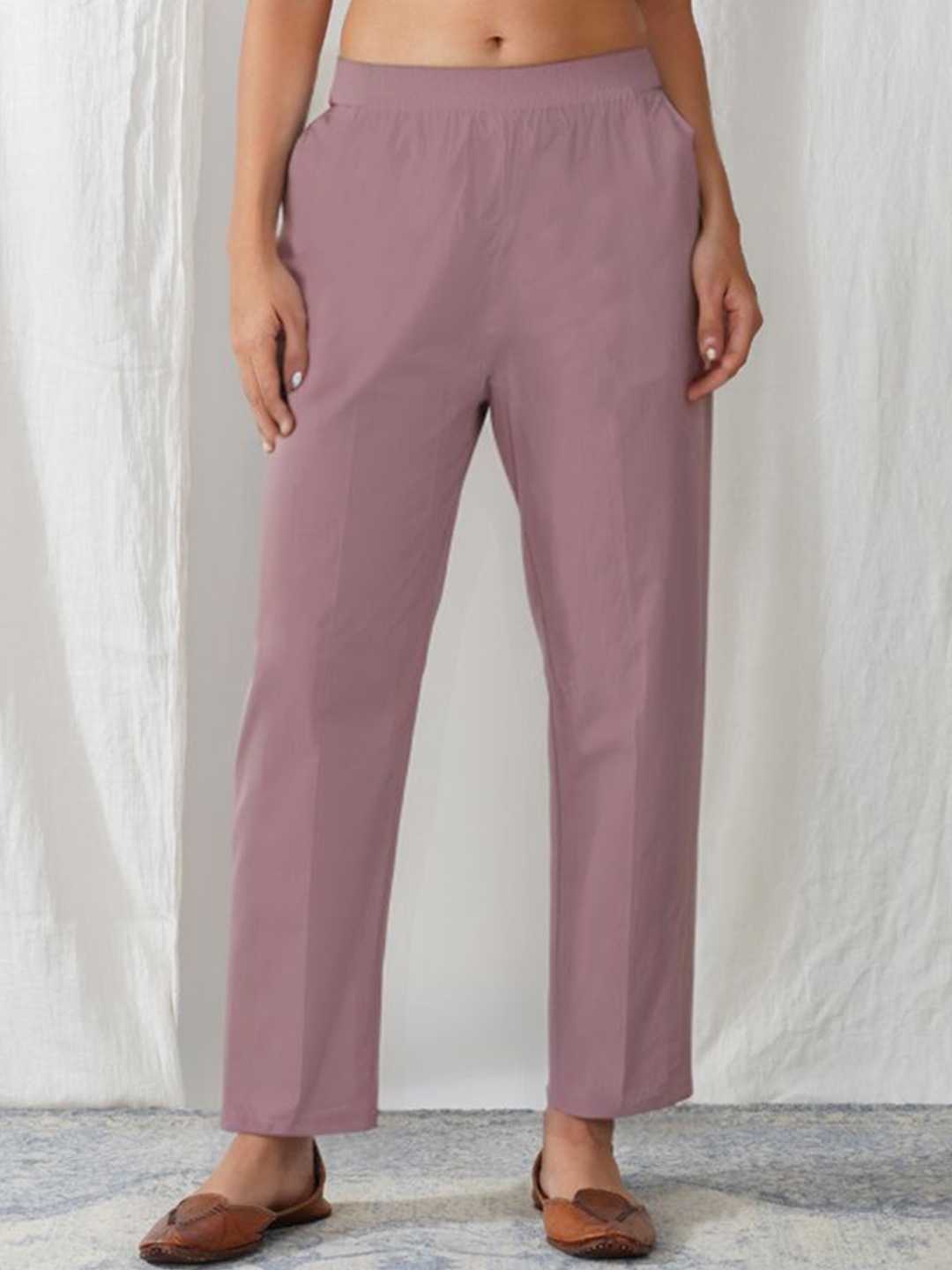 

zuri Women Relaxed Straight Leg Mid-Rise Cotton Trousers, Mauve