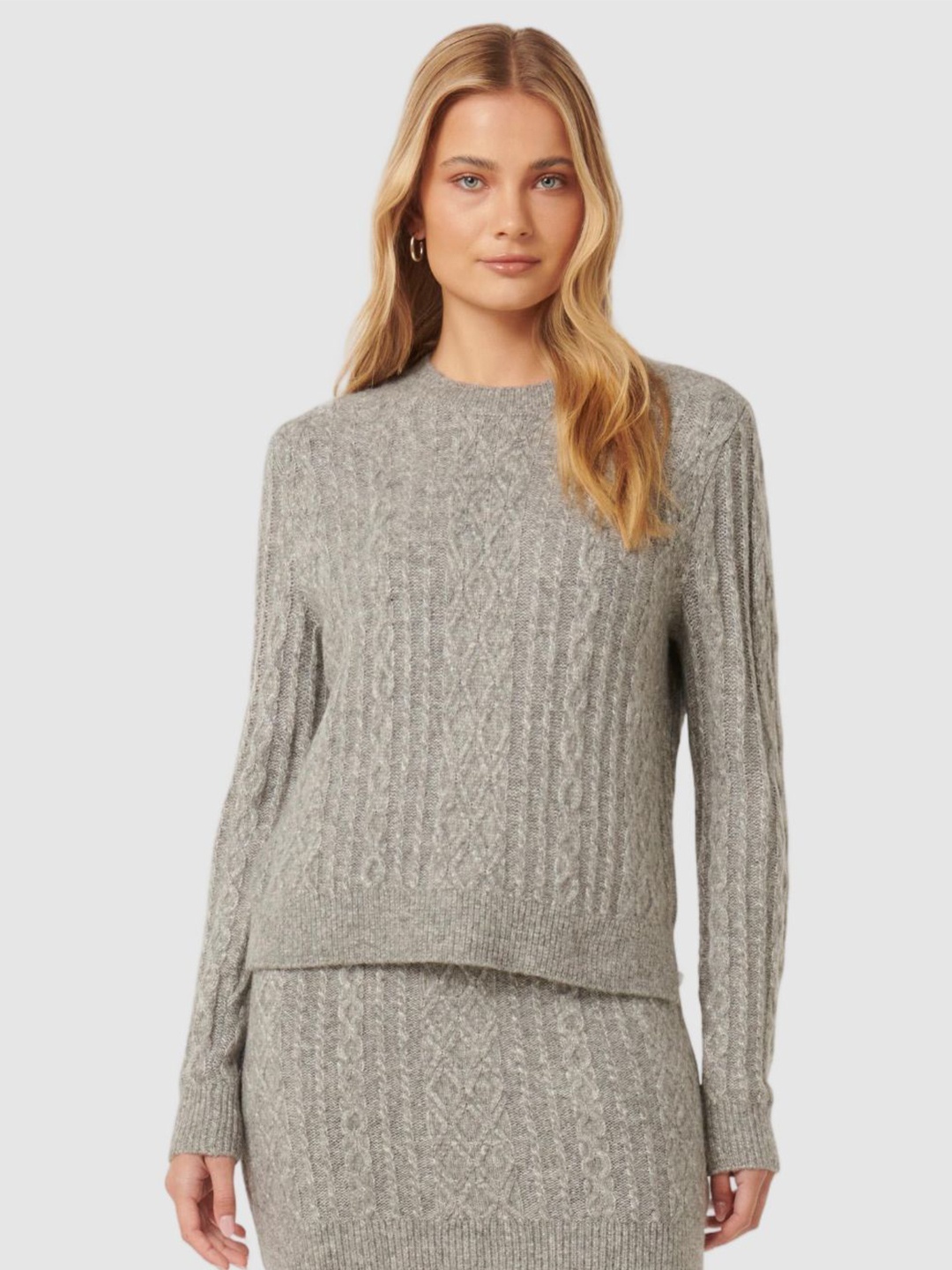 

Forever New Women Cable Knit Pullover, Grey