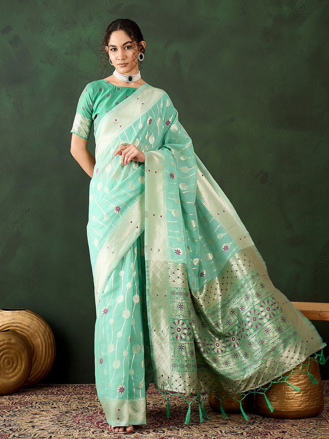 

Suha Woven Design Zari Ready to Wear Saree, Sea green
