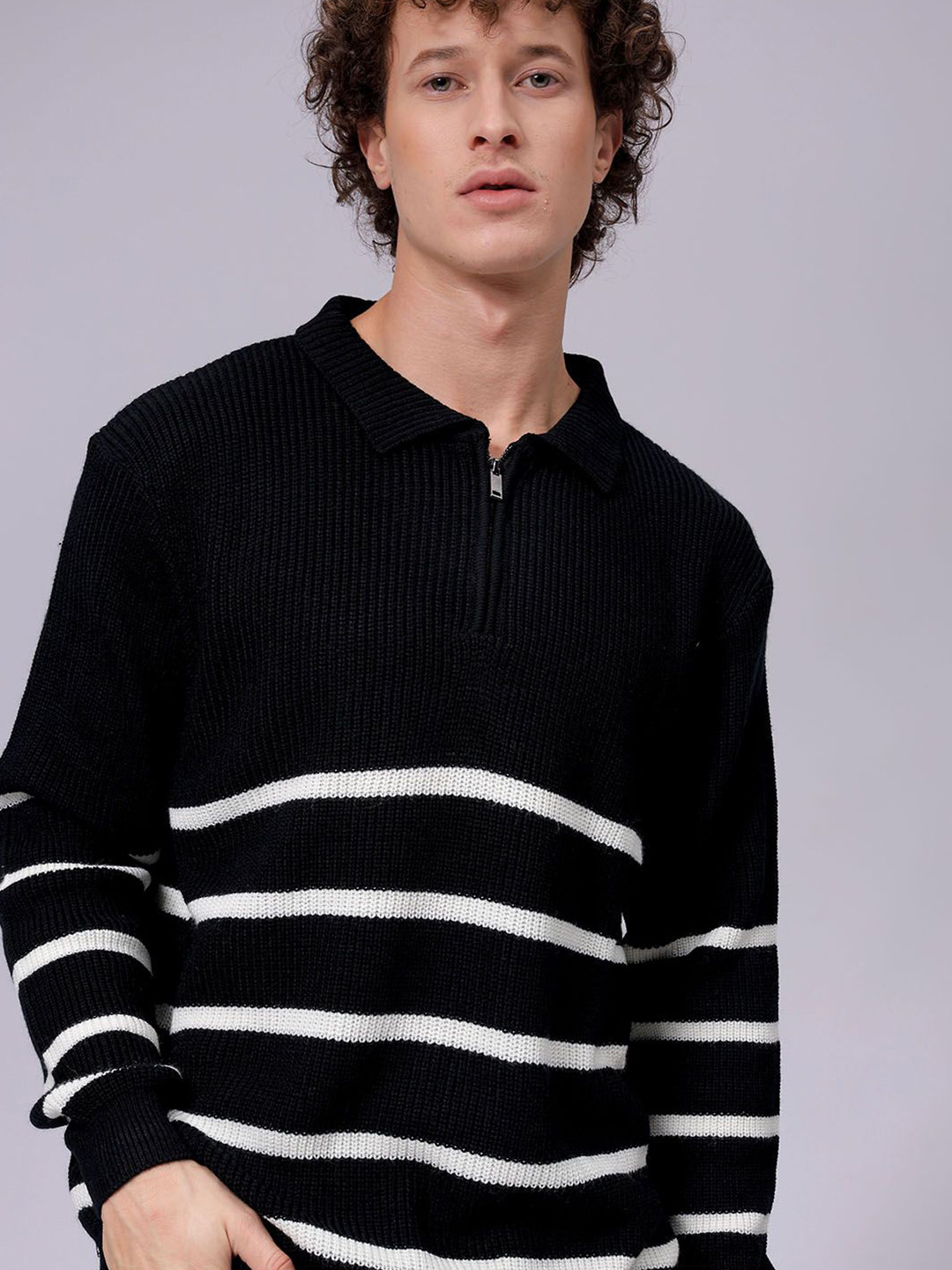 

The Indian Garage Co Men Striped Fashion, Black