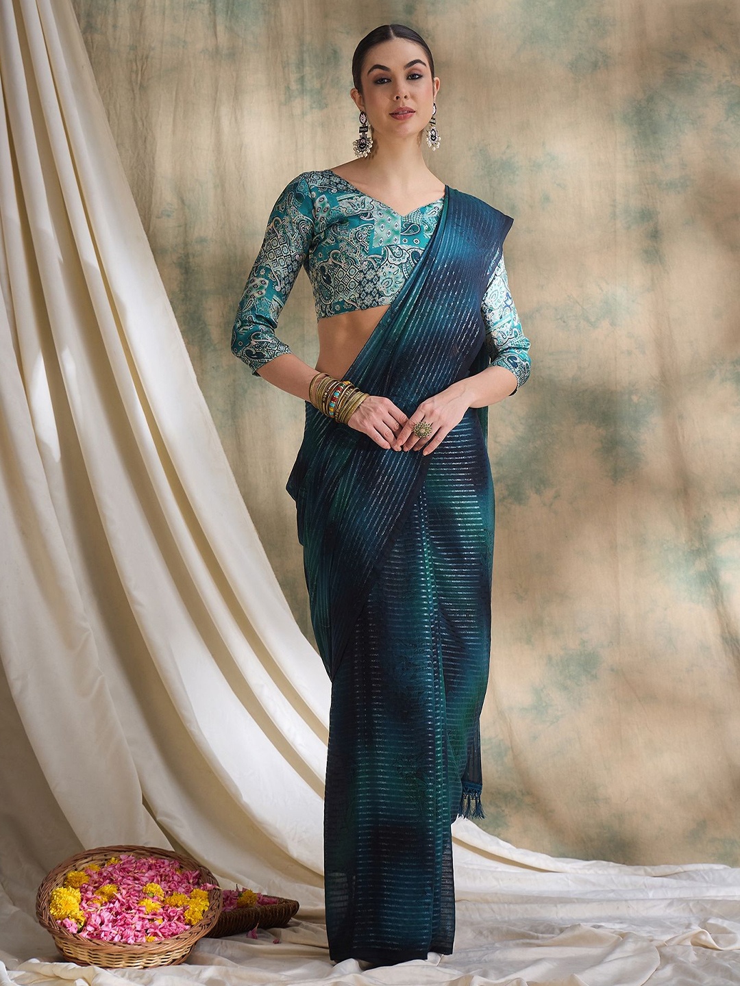 

Suha Woven Design Art Silk Saree, Teal