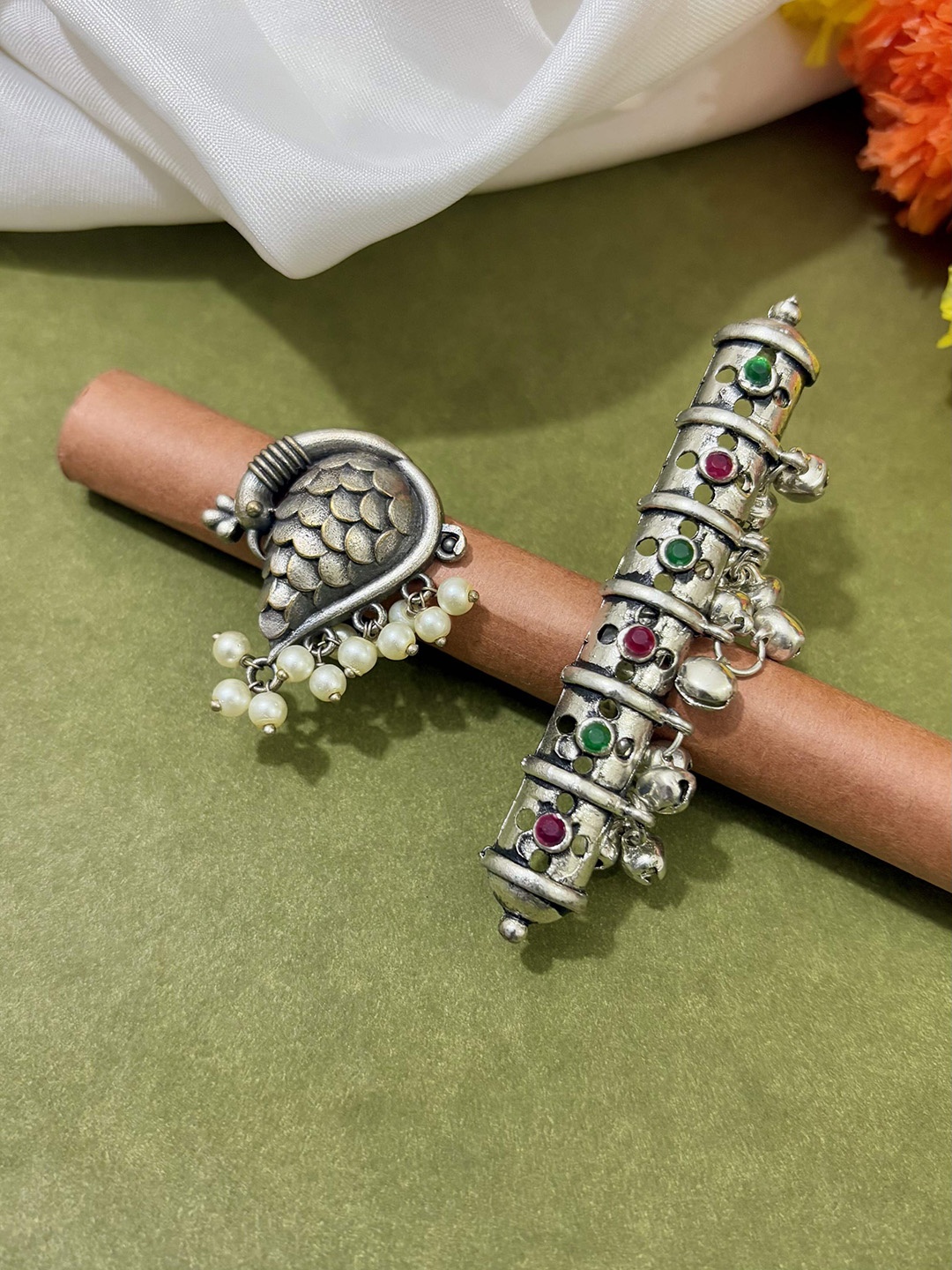 

ATIBELLE Set Of 2 Silver-Plated Stone-Studded & Beaded Finger Rings