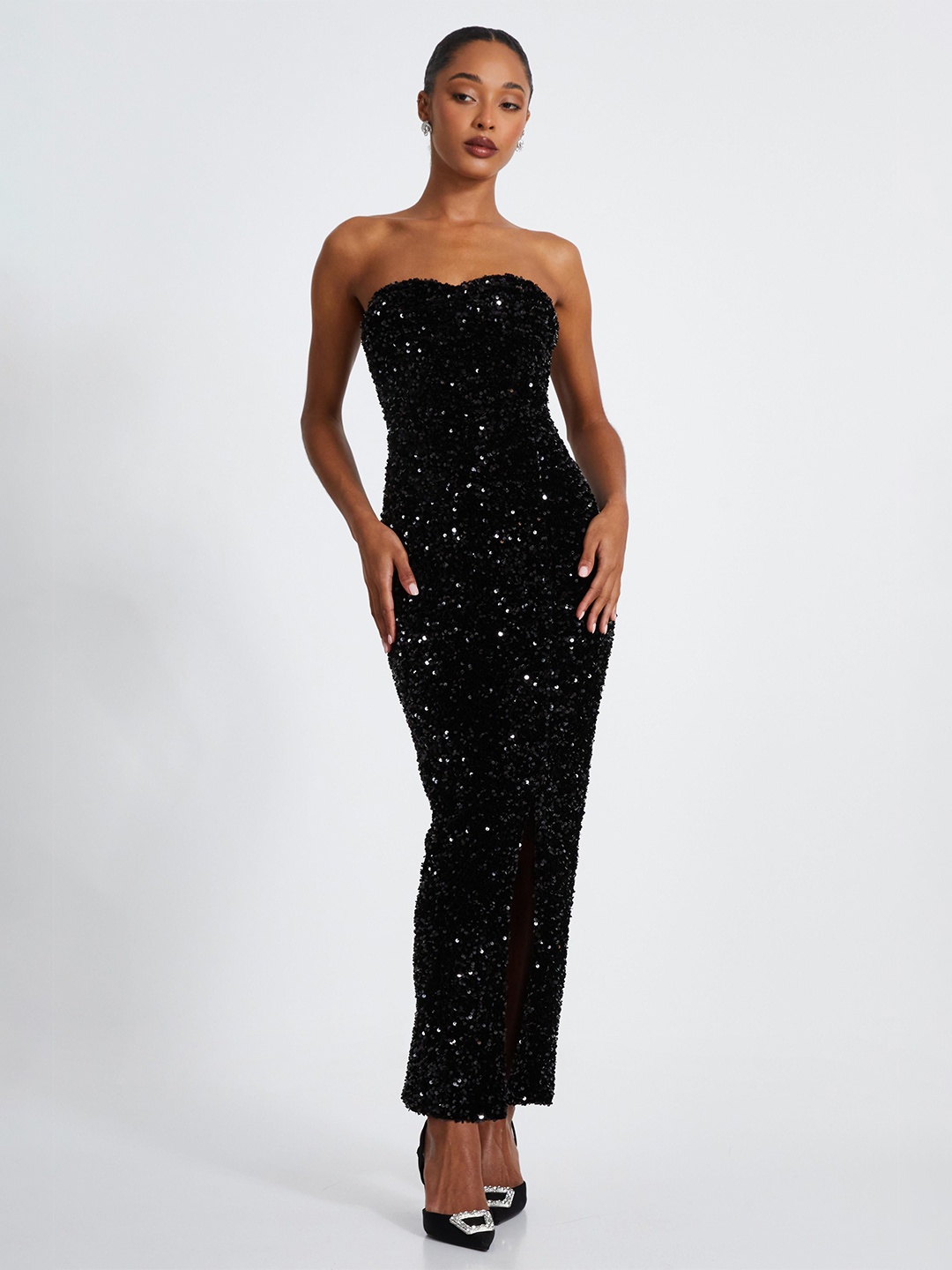 

QUIZ Off-Shoulder Velvet Bodycon Maxi Dress, Black