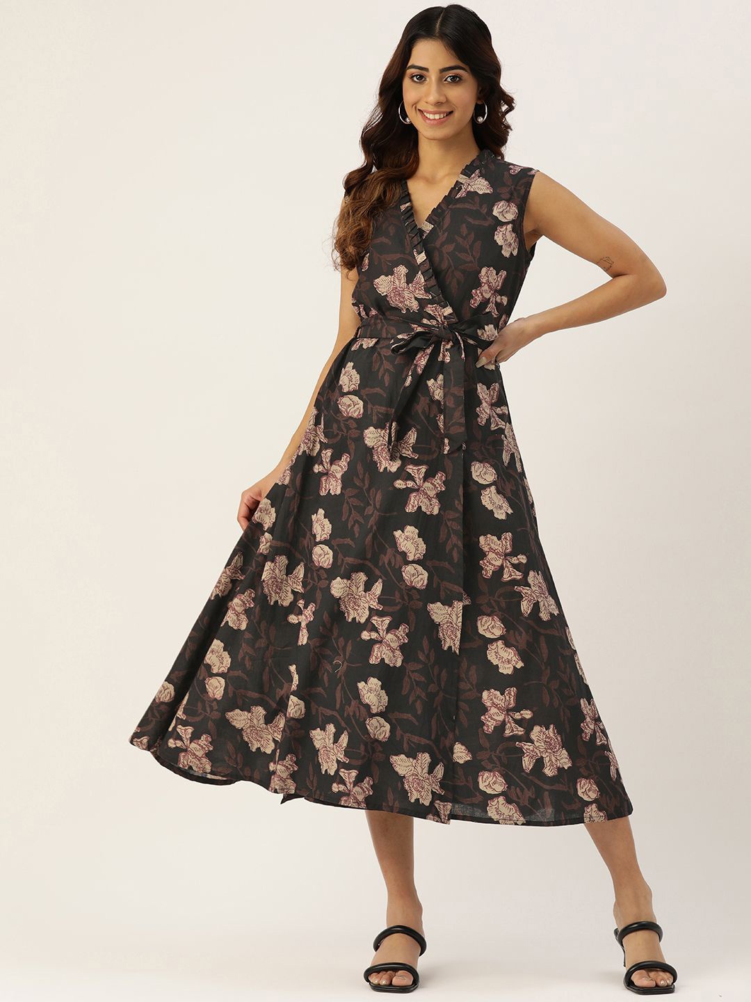 

FERANOID Floral Print Ruffled A-Line Maxi Dress, Black