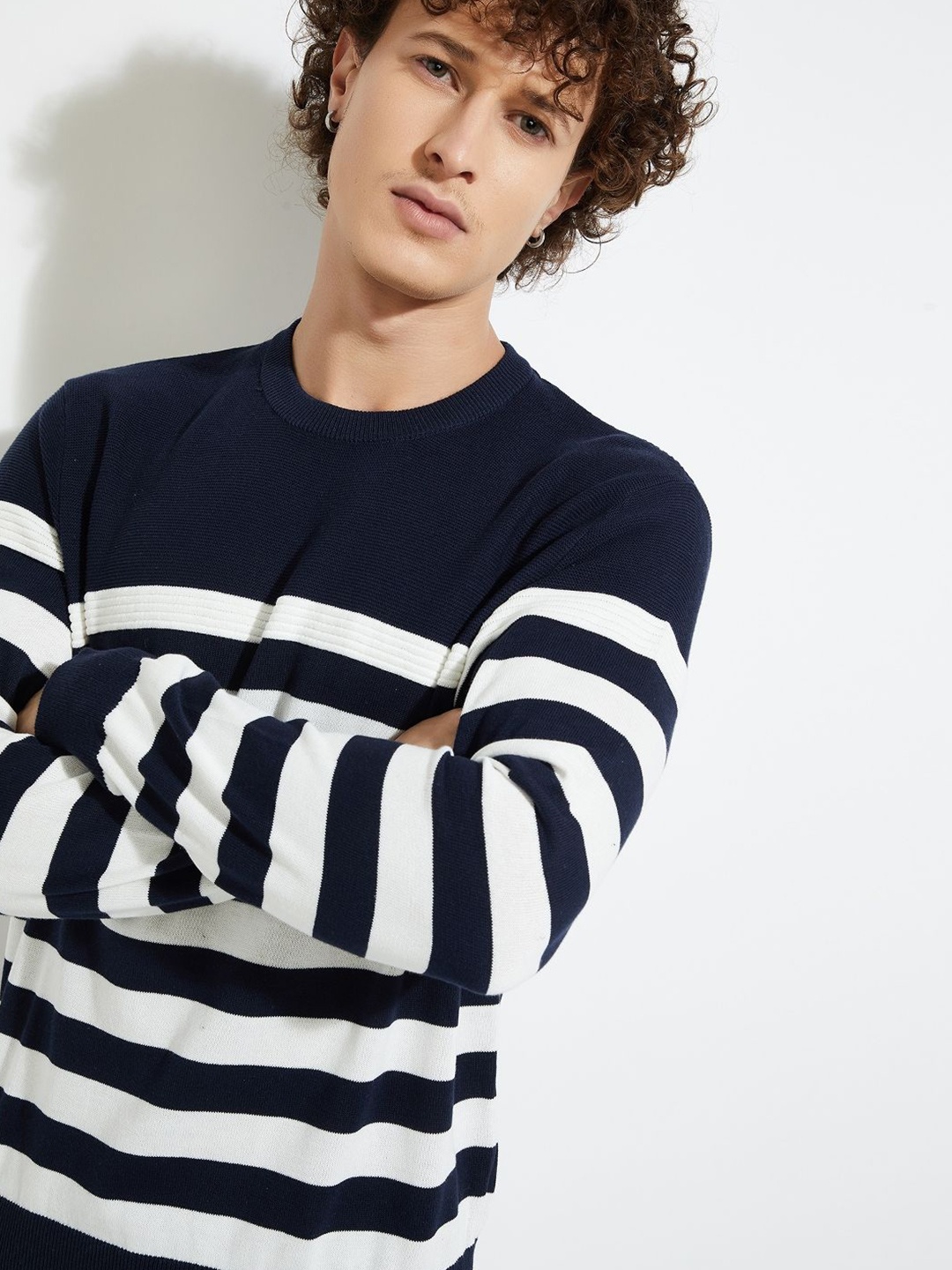 

MAX URB_N Men Striped Sweater, Navy blue